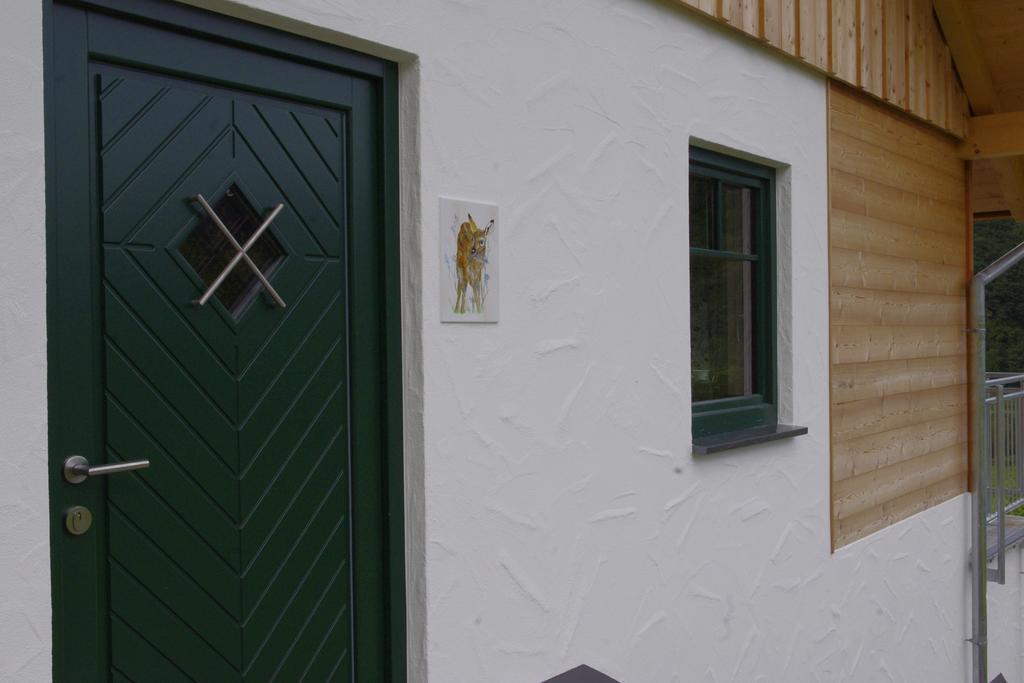 Huettenflair-Mosel Ferienwohnung Enkirch Esterno foto