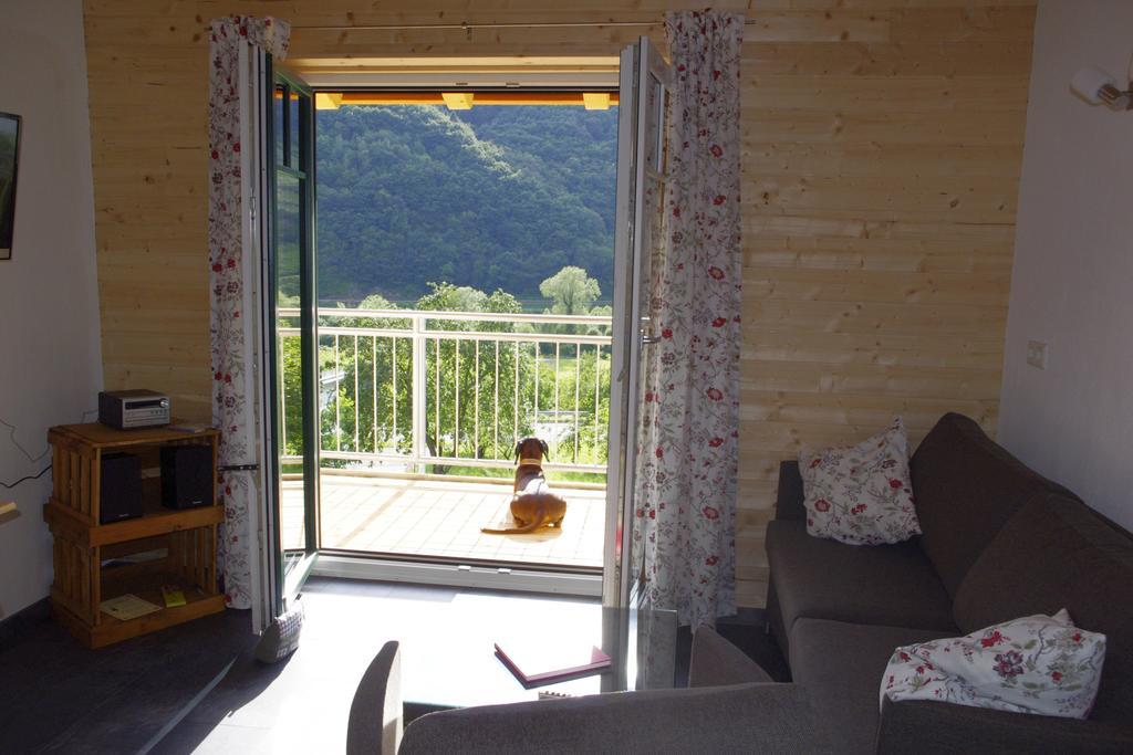 Huettenflair-Mosel Ferienwohnung Enkirch Esterno foto